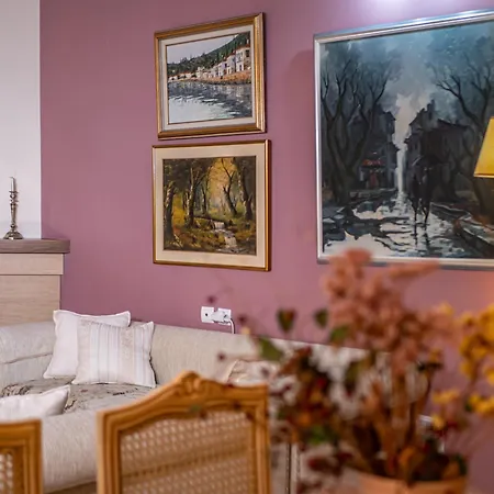 Vasiliki's - Alykes