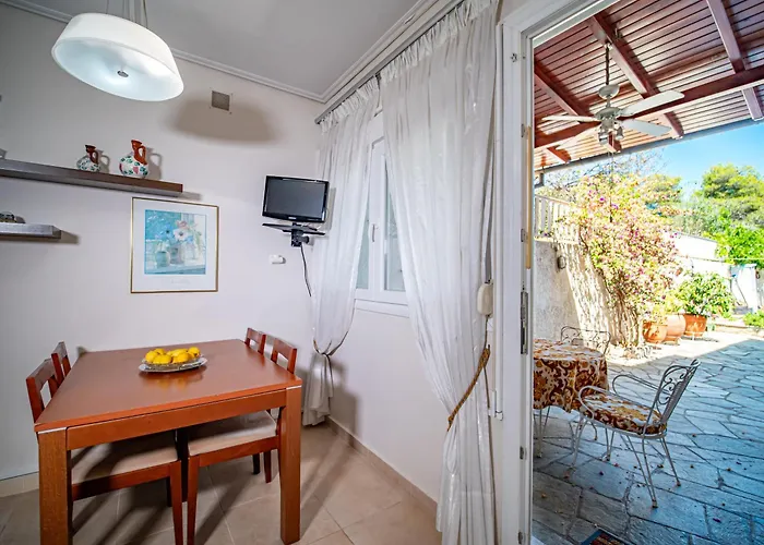 Vasiliki's - Alykes Case de vacanță *